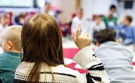 Auch Finanzbildung gehört in die Schulen