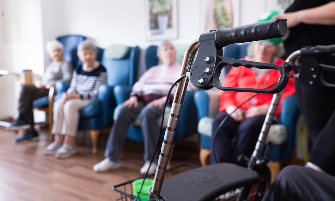 IW Köln: Bitte keine Pflegeversicherung mit Kapitaldeckung