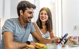 Junge Menschen treffen oft schlechte Finanz-Entscheidungen