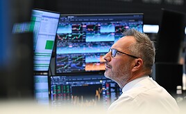 Deutsche kaufen verstärkt Aktien und Fonds für die Altersvorsorge