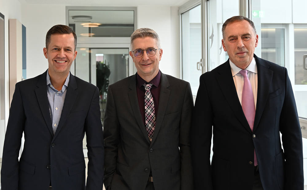 Universa erneuert Vorstand