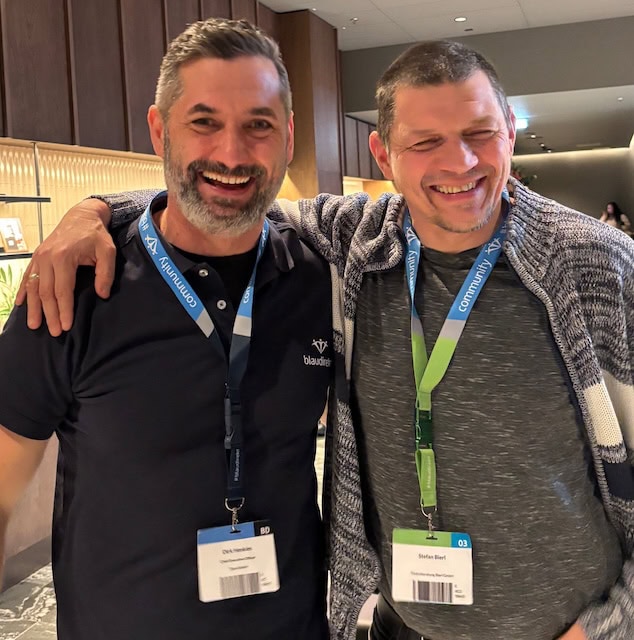 Tjara-Chef Dirk Henkies (li.) und Versicherungsmakler Stefan Bierl. Foto: Pfefferminzia