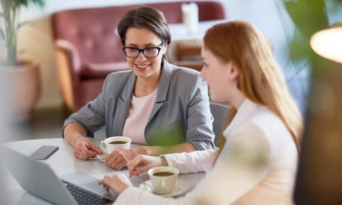 Beratungsgespräch: Das IVFP wollte gern wissen, worum es bei Vermittlern geht