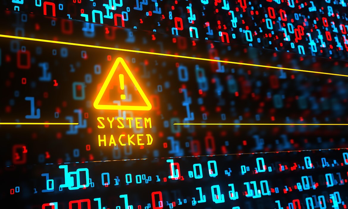 Digitales Bild mit Warnung "System Hacked" und Binärcode im Hintergrund.