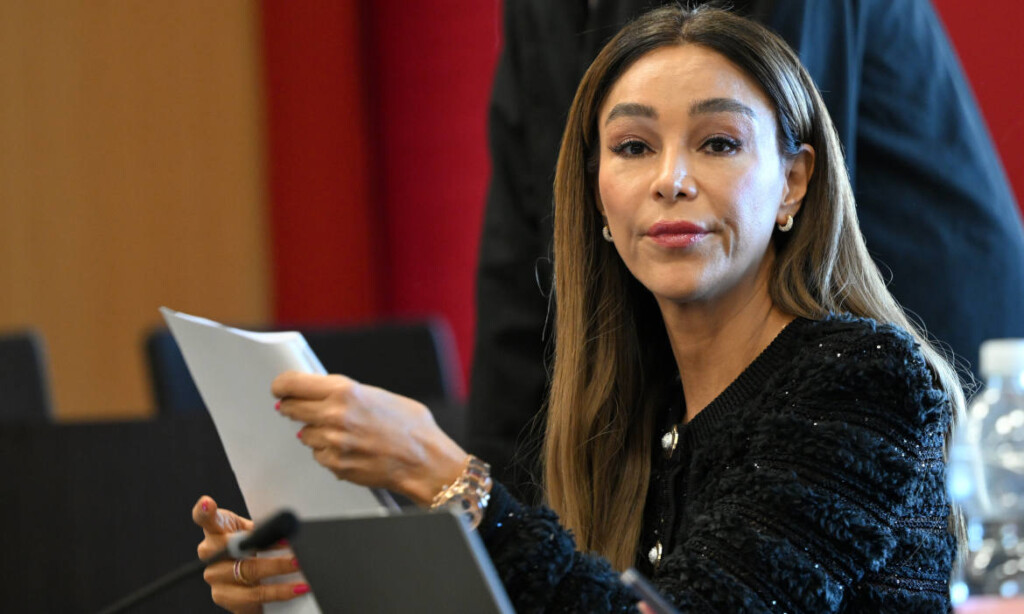 Verona Pooth im Landgericht Düsseldorf am 2. März 2026: Versicherungsmakler verklagen