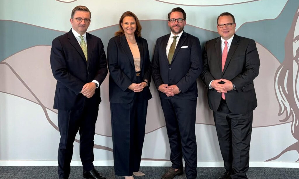 Zusammenarbeit eingefädelt (v.l.n.r.): Christian Machts (Franklin Templeton), Heike Fürpaß-Peter (Morgenfund), Sebastian Höft (Morgenfund), Martin Stenger (Franklin Templeton)