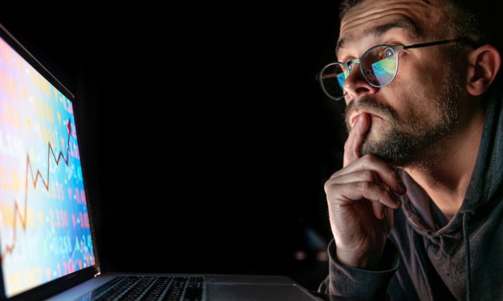 Online in Wertpapiere sparen: Disq ermittelte, wo das einfach und günstig geht