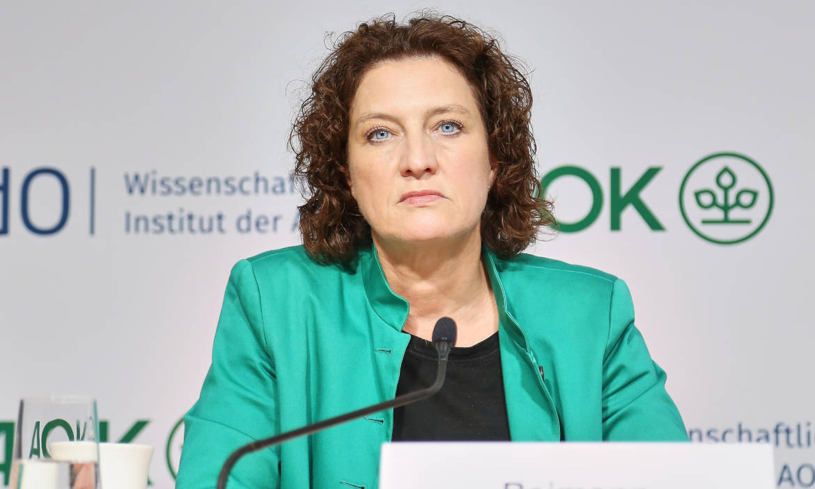 Sollen Pharmafirmen Abschläge vom Abschlag bekommen? AOK-Chefin Carola Reimann ist skeptisch
