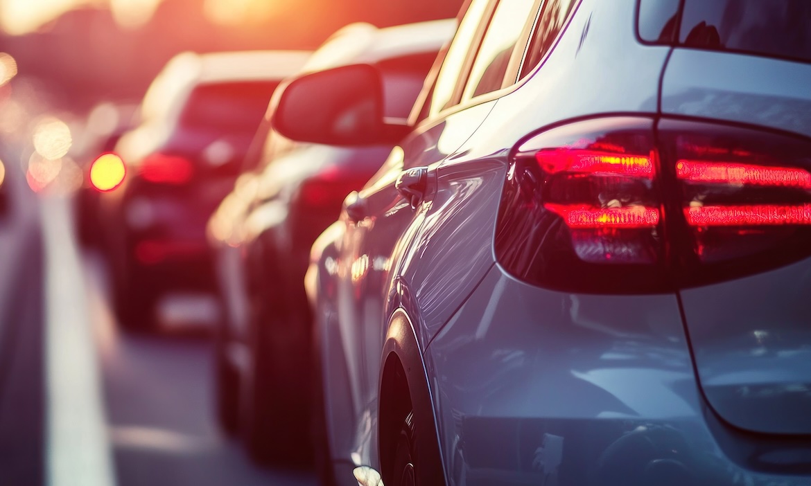 Autos stehen im Stau: Mit ihrem KFZ-Versicherer sind die meisten Deutschen recht zufrieden.