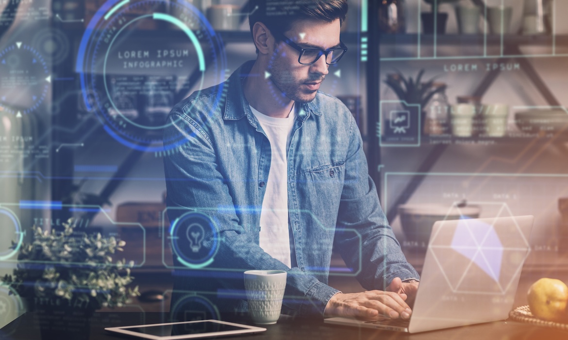KI unterstützt bei der Arbeit: Die meisten Makler setzen künstliche Intelligenz bereits ein oder planen das in den kommenden Jahren.