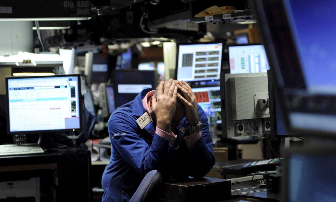 Aktienhändler in New York inmitten der Finanzkrise im Februar 2009: Ein Crash zu Beginn des Auszahlplans kann die Rate empfindlich drücken