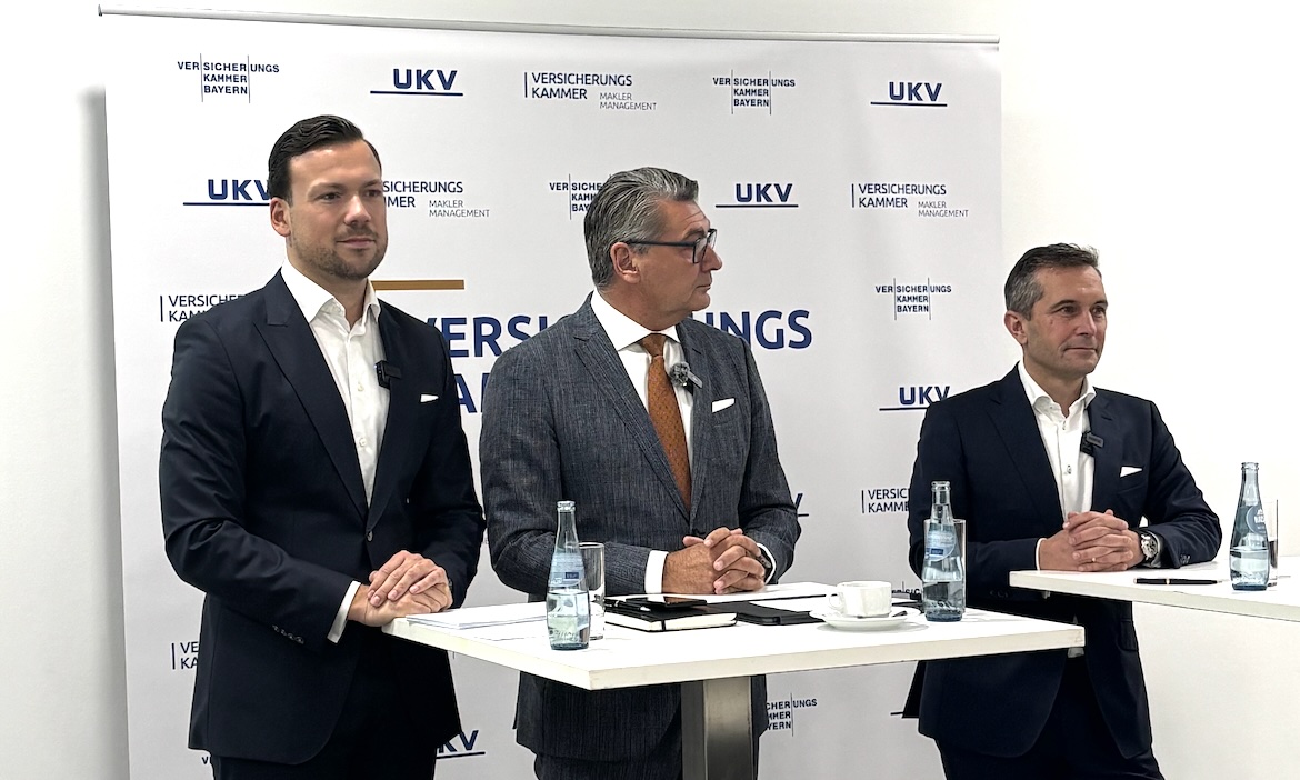 Stellten auf der DKM 2026 die neuen Produkte vor (v.l.): Andreas Dinkheller, Frank Werner und Martin Fleischer.